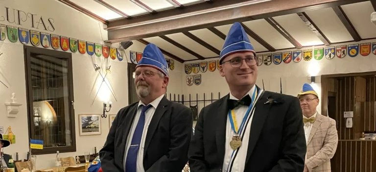 Knappenprüfung und Junkererhebung